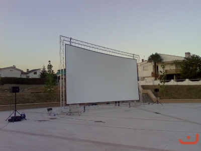 CINEMA A LA FRESCA